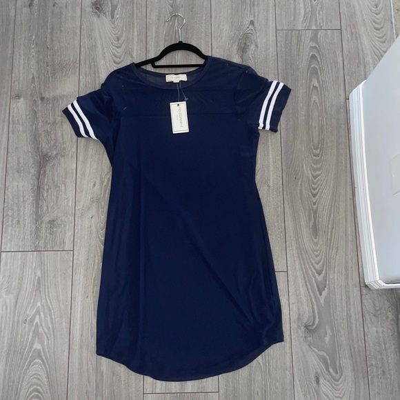 No Comment NY.LA t-shirt dress - Picture 1 of 8